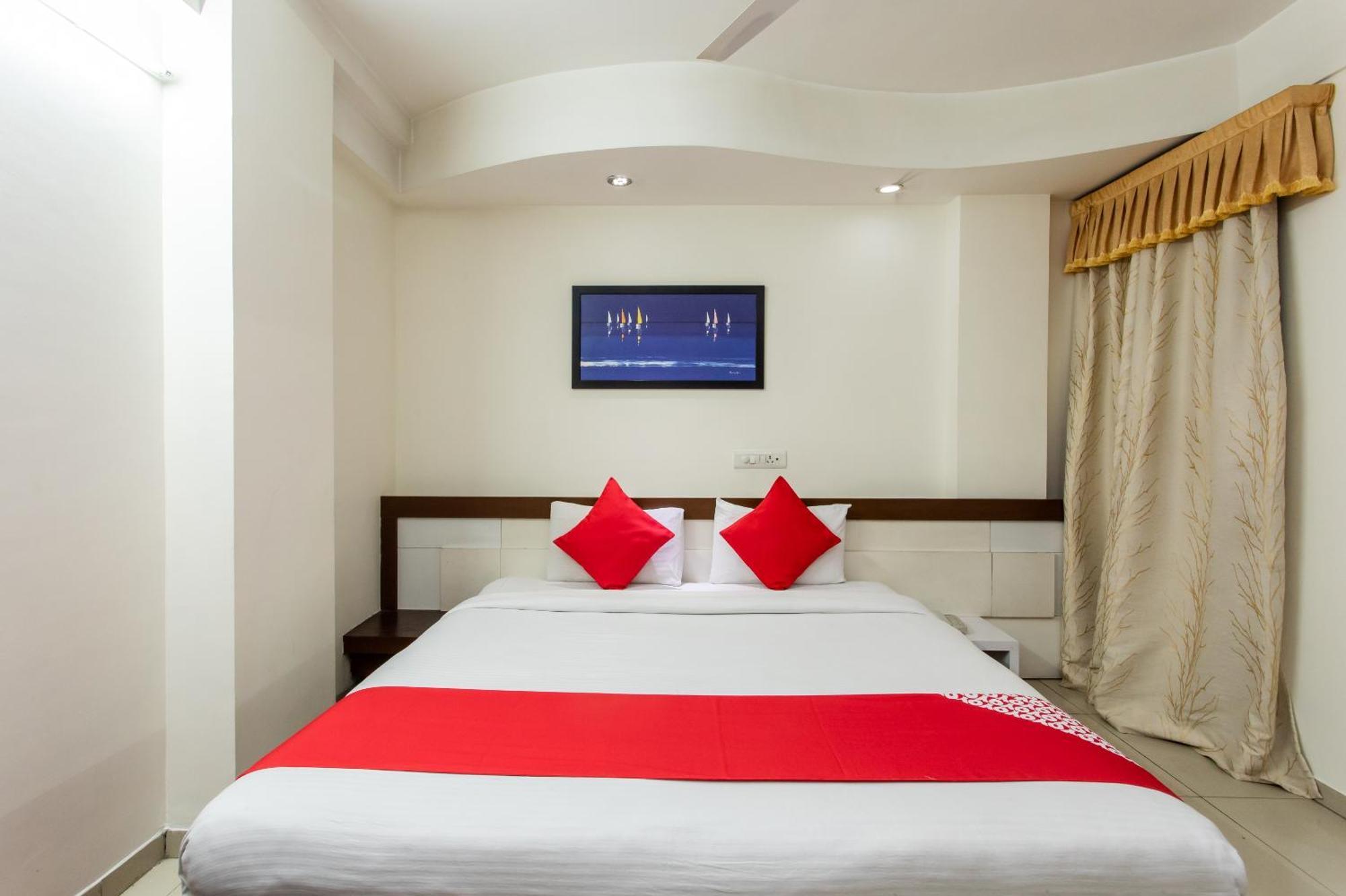 Super Hotel O Mohit Regency Бопал Екстериор снимка